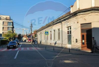 Spațiu comercial, 129 mp în Semicentral