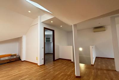 VANZARE VILA TIP DUPLEX - MOBILATA SI UTILATA - ZONA MIHAI BRAVU - 30