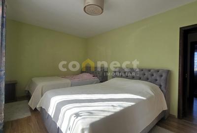Apartament cu 3 camere semidecomandat, mobilat în Bună Ziua