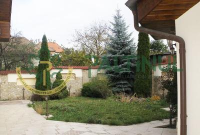 Vilă ultramoderna în zona Centrala - 5