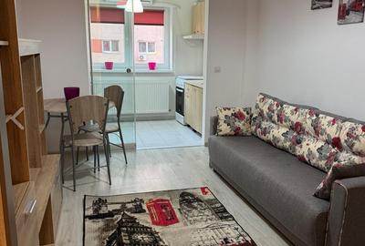 Garsonieră semidecomandată, mobilată în Titan