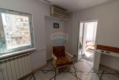 Apartament cu 3 camere de inchiriat in zona Unirii, Corneliu Coposu 7 - 18