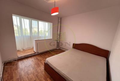 Apartament 3 camere, decomandat, cartier Sarari, zona Liceu Henri Coanda - 2