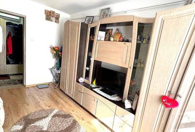 44ooo euro NEGOCIABIL!!! apartament, 2 camere decomandate,  Micro20 - 4