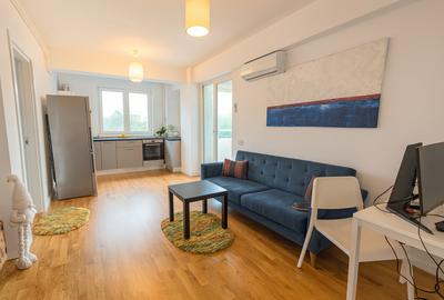 Apartament cu 2 camere, mobilat în Central