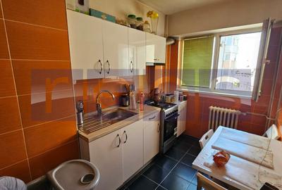 DE VÂNZARE APARTAMENT 3 CAMERE – CALEA VICTORIEI – BLOC REABILITAT - 9