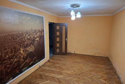 Apartament cu 3 camere decomandat în Popa Șapcă