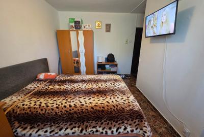 Titan, 15 minute metrou, strada Postavarul intersectie Tudor Ion,5 minute Auchan - 8