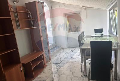 Casă / Vilă cu 4 camere de vânzare - 6