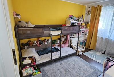 Proprietar vând apartament 3 camere , decomandat,renovat, zona Lipovei - 7