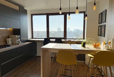 Apartament cu 3 camere decomandat, mobilat în Lipovei