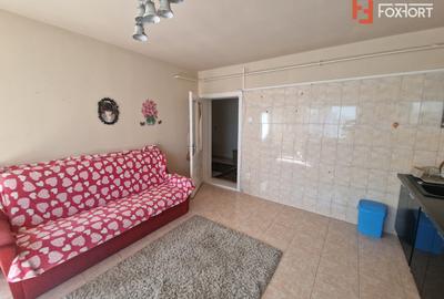 Casa individuala de vanzare cu 7 camere - Recas - 2