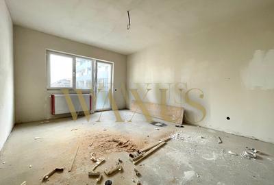 Apartament cu 3 camere semidecomandat în Florești