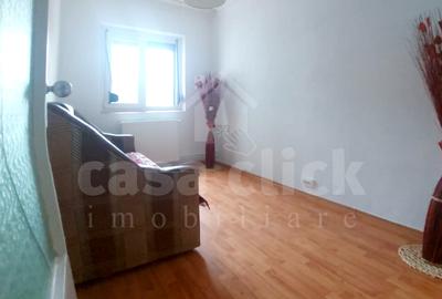 3 camere, etaj 2, balcon închis – Micro 21 - 7