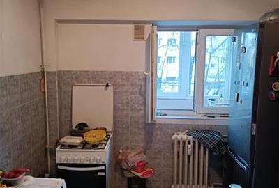 Apartament de 3 camere Dristor metrou - 6