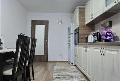 De vanzare || Apartament spatios | 2 camere - Decomandat || Prelungirea Ghencea- - 6