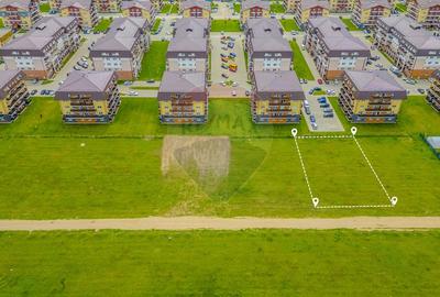 Teren intravilan 1.276 mp de vânzare – Sanpetru, Str. Drumul cu Plopi - 6