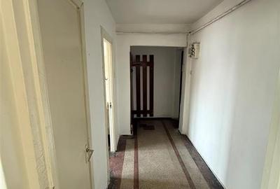 70mp - Apartament 3 camere cu pod deasupra Podu Ros zona Cotnari - 10