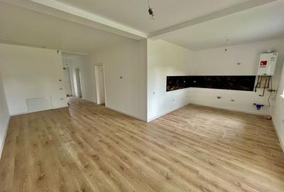 Pozitie Excelenta, Duplex La Cheie, 3 Camere - 1