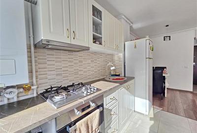 Apartament doua camere si boxa de vanzare in Top City Tractorul - 26