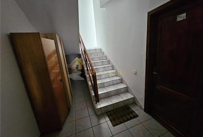 PENSIUNE 16 CAMERE  478 MP UTILI  | CURTE 320 MP | - 12