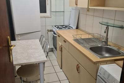 CHIAR LA METROU ROMANA  APARTAMENT INCHIRIERE - 4