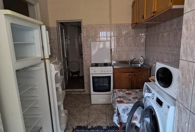 UNIVERSITATE CASA DE CARAMIDA CU 2 CAMERE 176 MP PRET 220000 EURO - 9