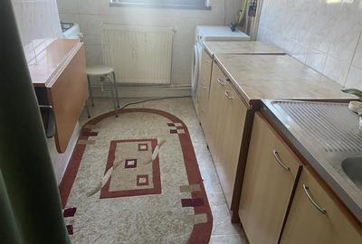 Apartament 2 camere, cartier Sud , et 3 4 , decomandat , centrala termica propri - 4