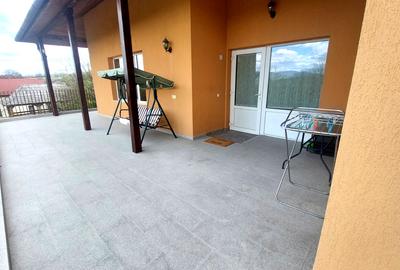 Gospodarie, casa cu 5 camere si 8272 mp teren, in Oarda - 17