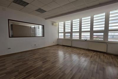 Cladire comerciala - birouri, P+3, stradal, teren 3511 mp - Calea Bucuresti - 9