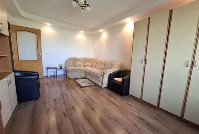 Apartament 2 camere decomandate si balcon Vasile Aaron - 3