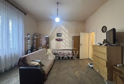 Casă individuală cu 3 camere în Spitalul Județean