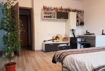 Garsonieră decomandată, mobilată în Grozăvești