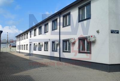 Casă individuală cu 43 camere în Vest