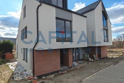 Duplex cu 5 camere în Făget