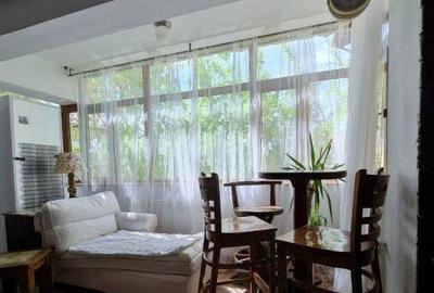 Apartament cu 2 camere semidecomandat în Brâncoveanu