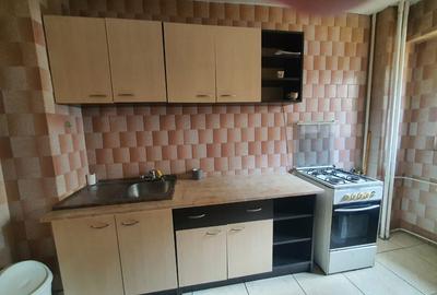 Dristor, 3 camere, 5 minute metrou, decomandat, bloc anvelopat - 15