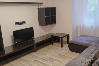 Str. Turda aproape de parc Regina Maria, tramvaiul rapid 41,metrou Crangasi - 1