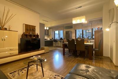 Inchiriere 3 camere - Decebal - bloc boutique - 2
