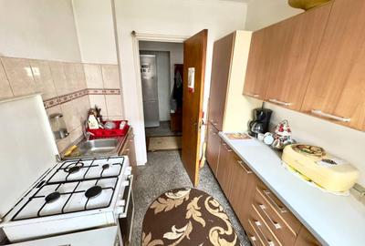 Apartament 3 camere | Piata Berceni | Bloc anvelopat | Straduintei - 4