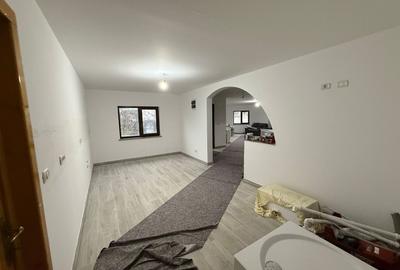 CASA DE INCHIRIAT RADAUTI | IDEAL PENTRU CRESA DE COPII | - 29