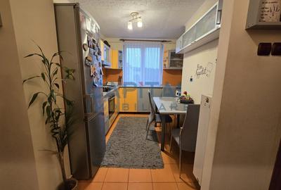 Apartament de vanzare - 2 camere, mobilat, in zona foarte buna, 0% comision - 2