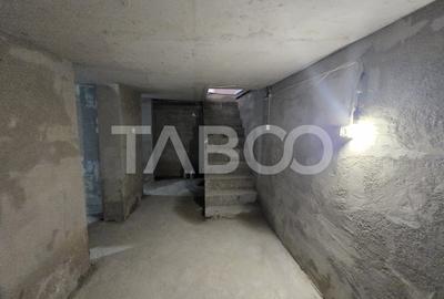 Casa de vacanta noua de vanzare 278 mp curte 855mp Valea Avrigului - 20