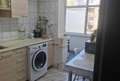 Apartament 3 Camere Decomandat, Etaj 1 – Militari-Apusului-Metrou-An1984 - 2