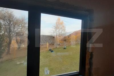 Casa de vacanță, pretabilă pentru pensiune în Moieciu - 11