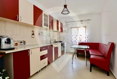 Casa singur in curte Schei - 1