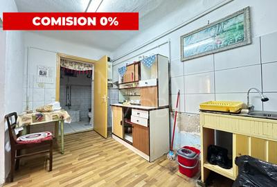 Apartament 2 camere + teren + garaj, Str. 9 Mai - 1