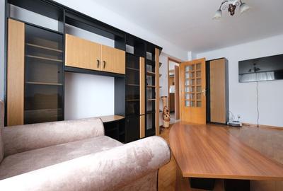 Cal. CALARASILOR, apartament 2 camere decomandate, mobilate si utilate, etaj 6/8 - 3