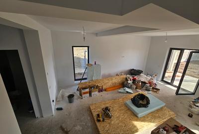 Duplex nou, P+E, 1 apartament la cheie, 1 la alb, Moșnița Veche, comision 0% - 39