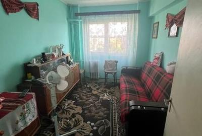 Apartament 3 camere de vanzare  Gorjului - 14